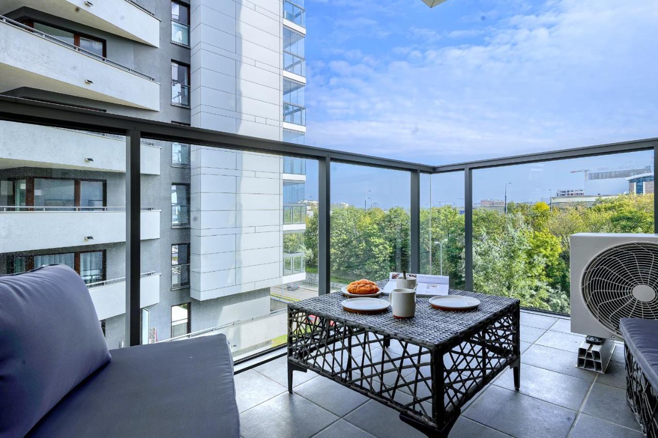 Mayad Residence Варшава Экстерьер фото