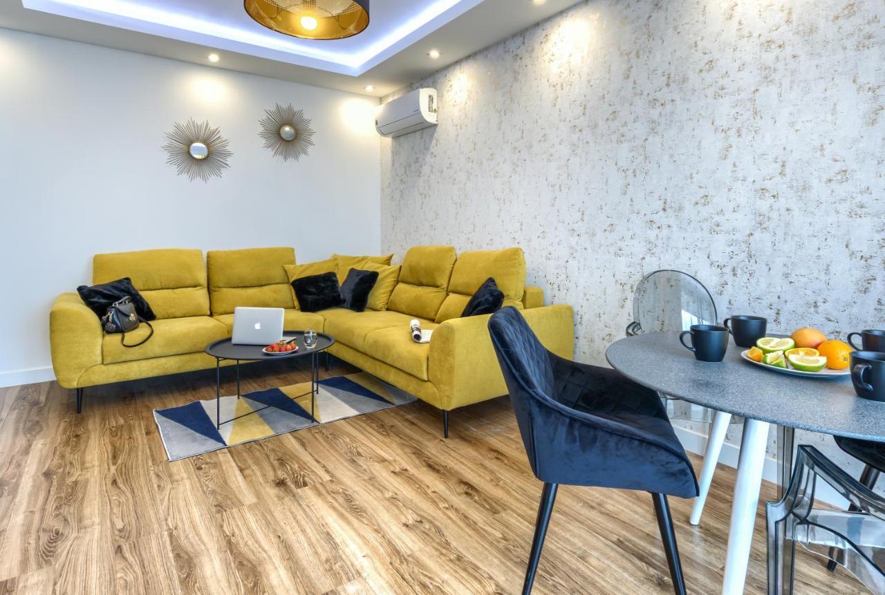 Mayad Residence Варшава Экстерьер фото