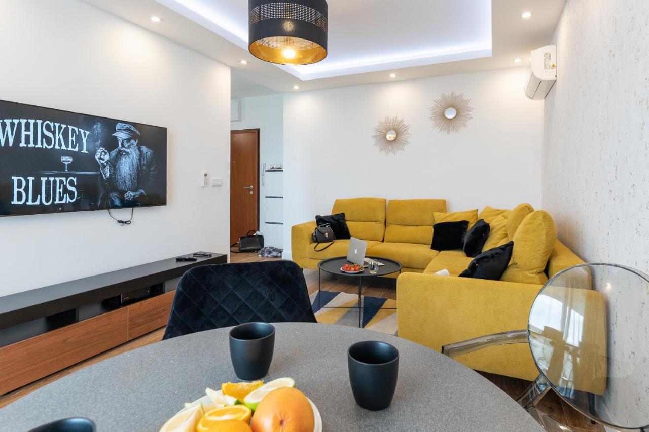 Mayad Residence Варшава Экстерьер фото